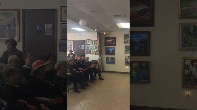 "Не слышно шума городского" сл. Федор Глинка, исп Валентин Орленко, акк. Иза Фридман. смотреть онлайн