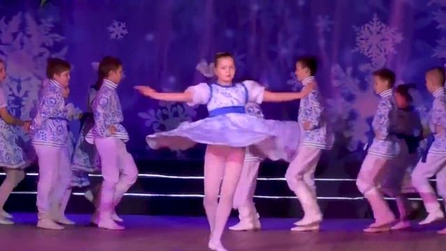Ансамбль  танца Россияночка #upskirt#русский#танец