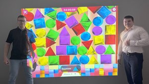 Интерактивная Стена "Умница 2.0"  компании Играя Учимся для доу и школы