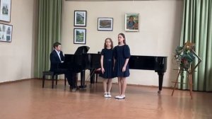 Песня "Жаворонок"(М.И.Глинка)..
