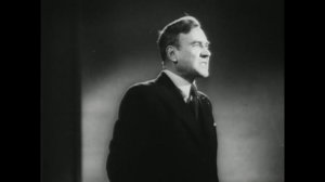 Царёв читает стихотворение Симонова "Убей его". Отрывок из Концерта фронту 1942 год