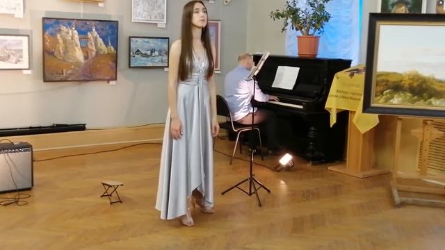 А. Даргомыжский "Я все еще его люблю" - Анна Сазанова (сопрано), А. Сазанов (ф-но) смотреть онлайн