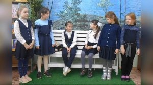 На скамейке