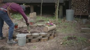 BRUCKE. Bamboo roofing, and chips.