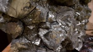 Камень Пирит 10