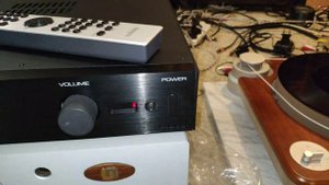 Audiolab 8200a