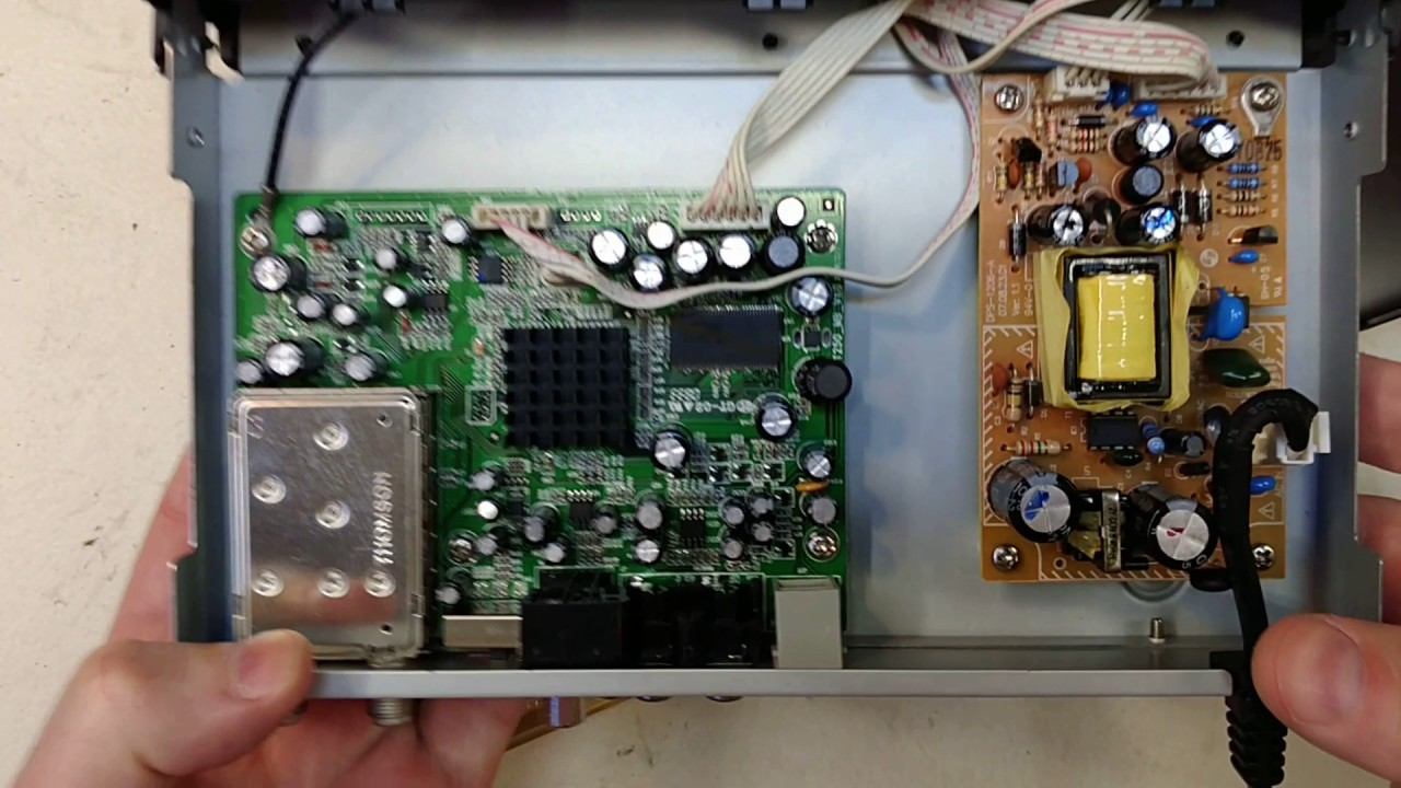 Digital/Analog Converter Box