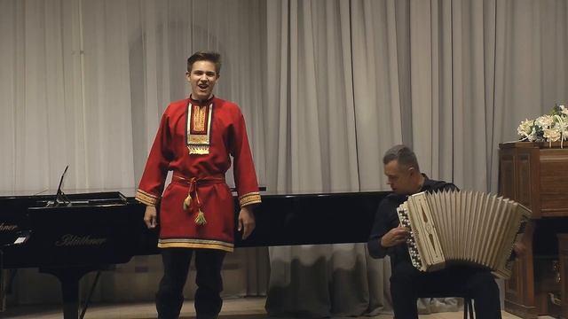 муз. Н. Богословского, ст. Е. Долматовского «Лизавета». Исполняет Павел Сенотрусов смотреть онлайн