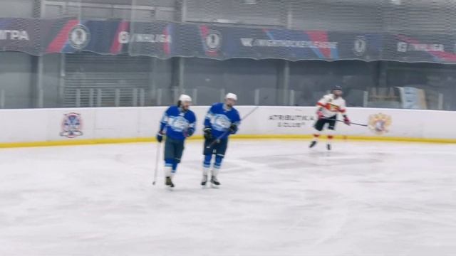 2-й период: Метеор - Легенды Ледяные Волки МАИ (21 января 2023) www.hcmeteor.ru смотреть онлайн