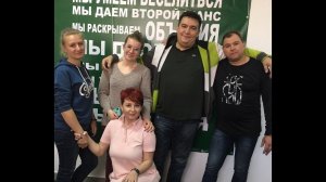 Песня "С неба течёт елей, Папа налей налей"