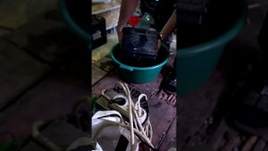 Десульфатация аккумулятора пищевой содой часть 1.