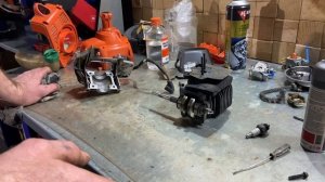 Husqvarna 128R не набирает обороты. Поможет ли раскоксовка?