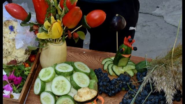 Виставка Фарби осені в Купянському регіональному центрі професійної освіти 9 вересня 2019