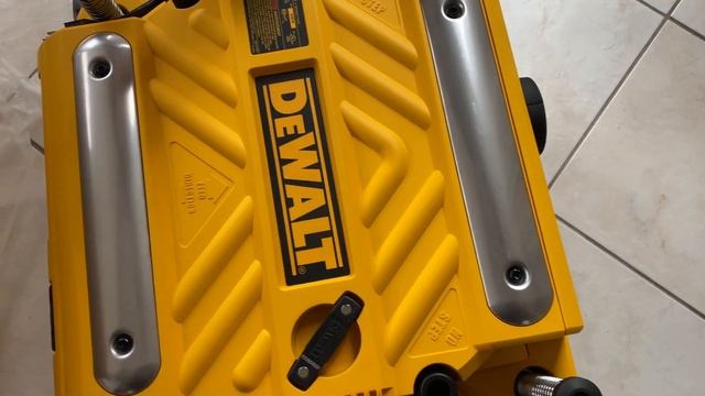 Unboxing DeWalt Planer: DW735 13-Inch, Two Speed Thickness Planer
