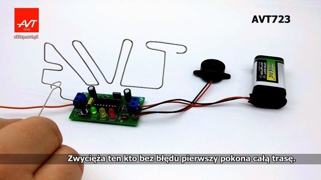 AVT723 - Uniwersalna gra zręcznościowa