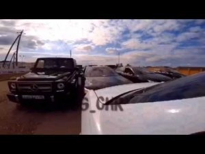 Свадебный кортеж с борьбой за второе место