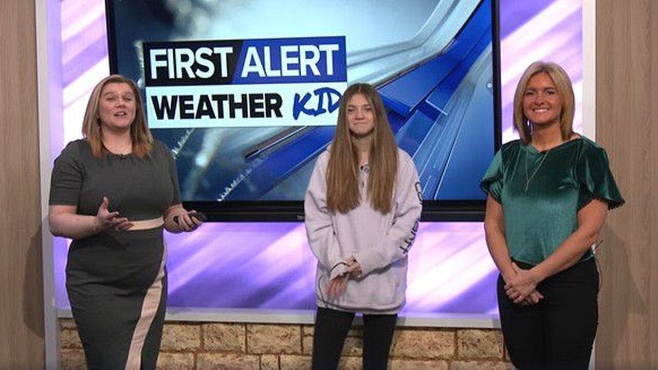 Weather Kid: Local equestrian tries her hand at the forecast смотреть онлайн