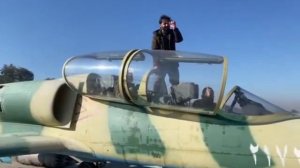 ‼️🇸🇾 Террористам достались богатые трофеи в Алеппо: самолеты L-39, танки, ЗРПК "Панцирь", "Шилки"