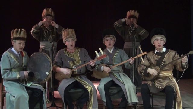 Горловое пение