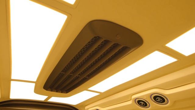 DC2 Tempo Traveller смотреть онлайн