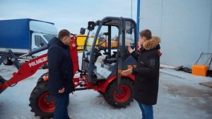 Владелец бизнеса делится советами по выбору мини-погрузчика для коммунальных работ