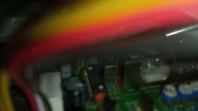 Разборка лабораторного блока питания W. E. P. 1502DD+ с OZON смотреть онлайн