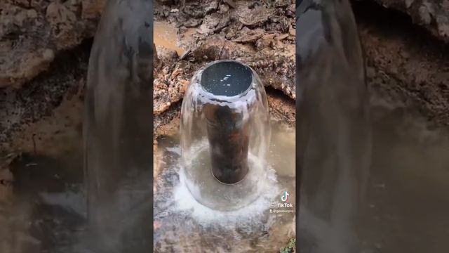 Самоизлив скважины в Можайской районе. смотреть онлайн