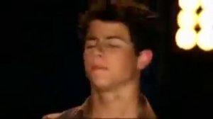 Официальный клип Братья Джонас Майли Сайрус Деми Ловато и Селена Гомез   Send It OnMusVid net