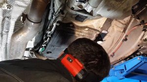 BMW Automatic Transmission oil change ZF 8hp70 How to service Gearbox F10 530d 730d N57 N47 ATF 330