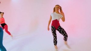 АЭРОБИКА В СТИЛЕ РЕТРО