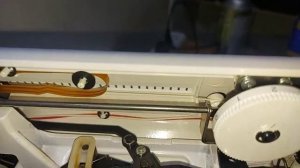 Разбираю швейную машину Janome