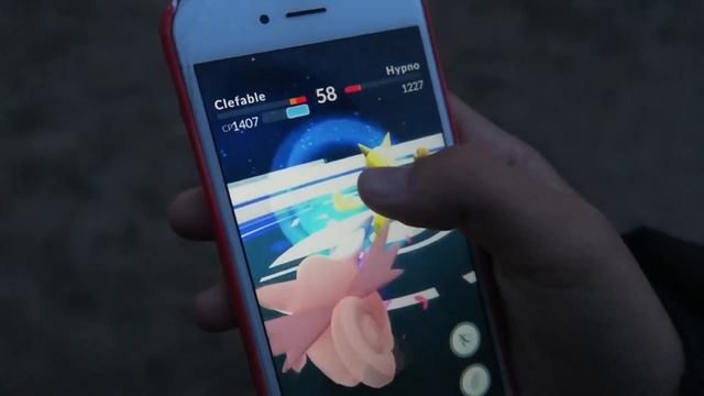 ПОКЕМОН ГО | ПОЙМАЛА ПОКЕМОНА-РЫБУ В ПОКЕМОН ГО! смотреть онлайн