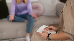 Югорский психолог рассказала, как вести себя с людьми, которые жалуются