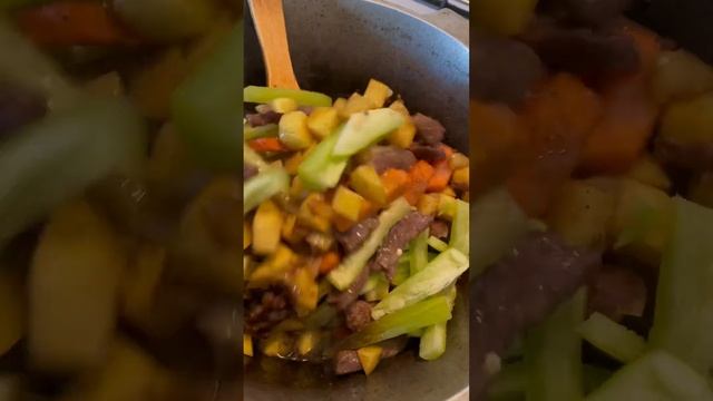 Вкусный ужин с мясом. Рецепты вторых блюд из мяса. Идея для ужина и обеда. Рецепт Лагман