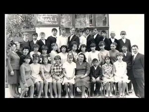 Пройди по тихим школьным этажам