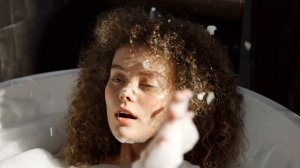 4155524-uhd_4096_2160_25fps