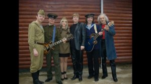 ВИА НАДЕЖДА  _НИ ШАГУ НАЗАД!_  муз.О.Каледин сл.Ю.Гуреев