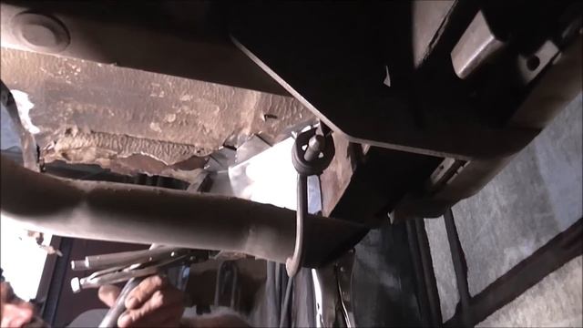 MERCEDES VITO.  Кузовной ремонт. Часть 4. Коррозия под бампером