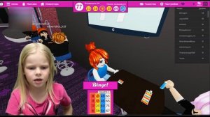 Алиса играет в Bloxy Bingo Роблокса