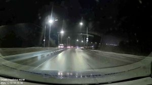 Видеорегистратор Digma FreeDrive 402W