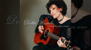 He Looked Beyond My Fault 
Dottie Rambo
Cantora gospel americana