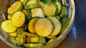 Цукини запекаю в духовке! Вкусное диетическое полезное блюдо.