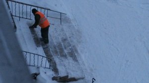 Работают дворники 4