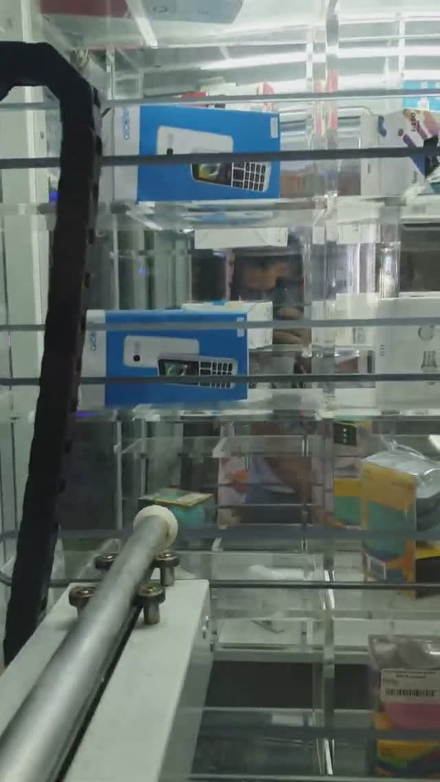 Выиграл Приз в Автомате Толкатель смотреть онлайн