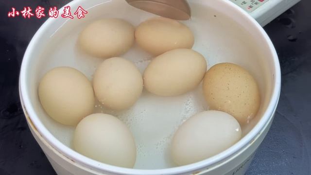 水煮雞蛋，萬不可冷水直接下鍋，教你正確做法，雞蛋鮮嫩吃的香，營養全都保留