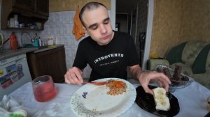 МУКБАНГ ГРЕЧКА С ТУШЕНКОЙ / БУТЕРБРОДЫ - ХЛЕБ, МАСЛО, СЫР / ШОКОЛАД / ОБЖОР EATING MUKBANG ASMR АСМР