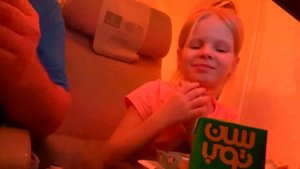 Страшно летать на самолете? Emirates А380. Впечатления Алисы