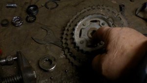 PC030590 продолжения видео ремонт втулок двухрамного велосипеда