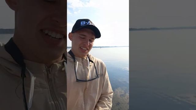 Эта поклёвка запомнится надолго! #рыбалка #fishing #norstream #shorts #спиннинг #сом #catfish