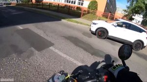 Приезжий Таксист НЕ Знает Правил ПДД...😡 Мото Ситуации 2024 (#40)